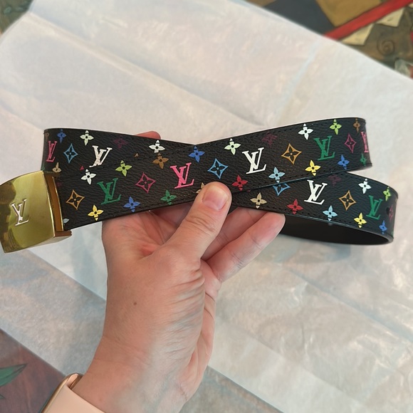 NWOT Louis Vuitton Gold Buckle Belt with Logo - Picture 5 of 10